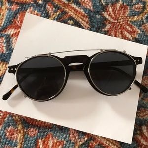 Illesteva sunglasses